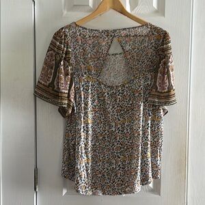 Lucky Brand XL Top with back cut out